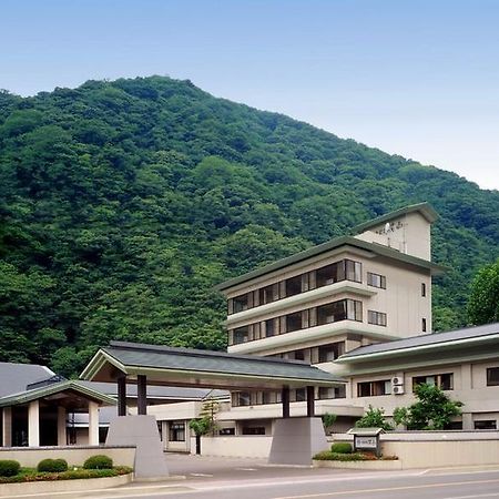 Ryokan Kinranso Hanayama Корияма Экстерьер фото